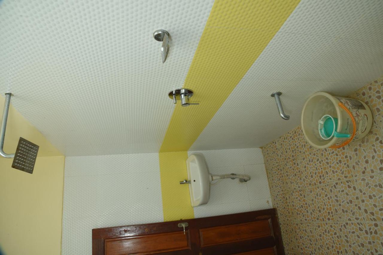Thiruchendur Stayz Vairavel Residency Tiruchchendūr מראה חיצוני תמונה